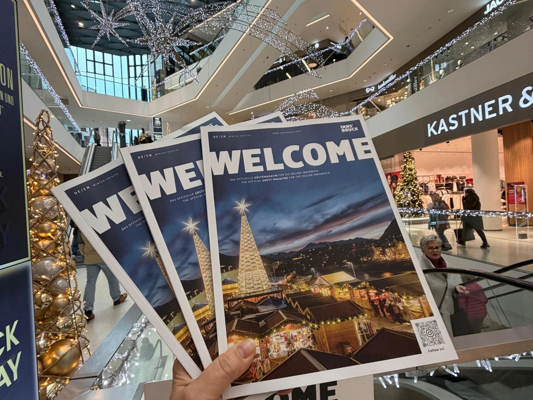 Picture Showing three issues of the welcome magazin 