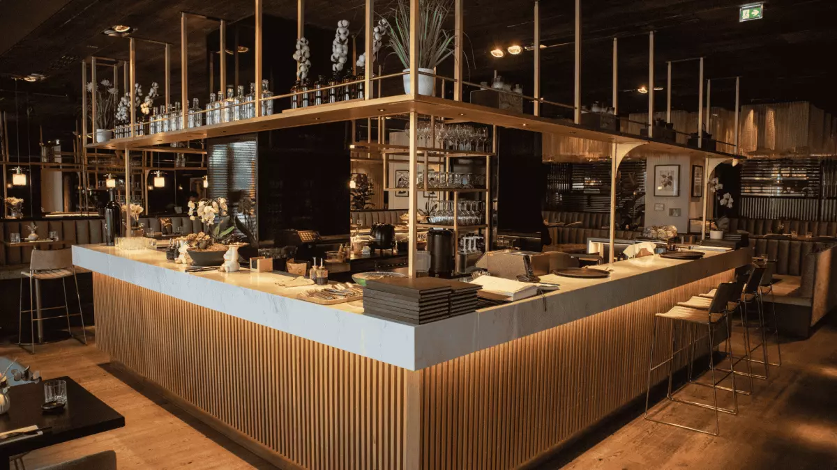 mizu-restaurant-innen.png
